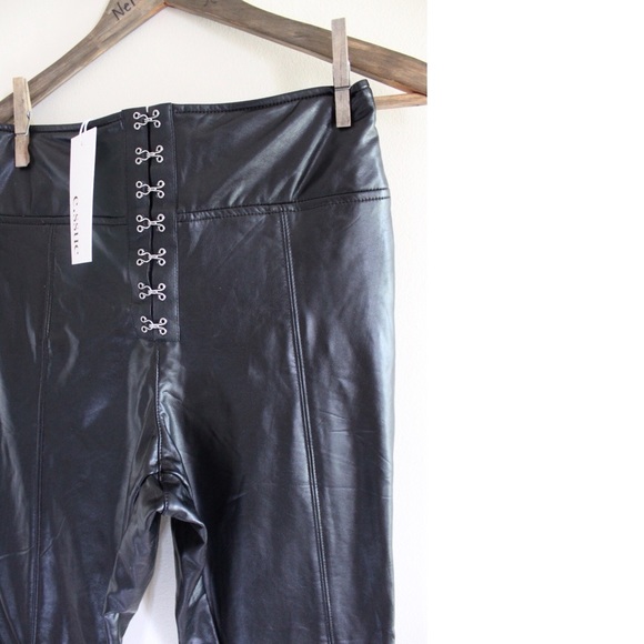 e.ssue Black Faux Leather Skinny Pants NWT Small - Picture 3 of 10